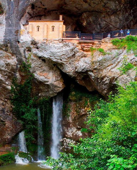Apartamentos Rurales La Caviana Onís Dış mekan fotoğraf