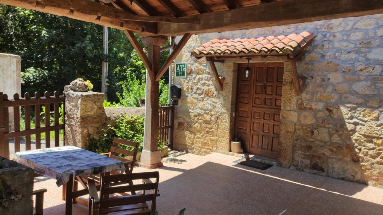 Apartamentos Rurales La Caviana Onís Dış mekan fotoğraf