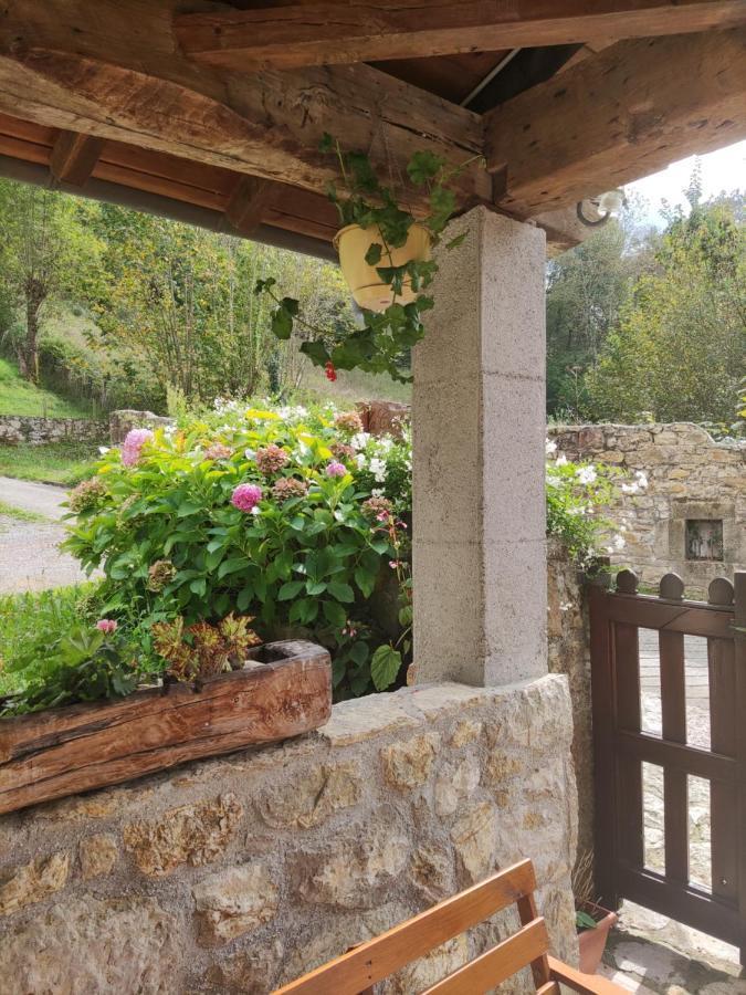 Apartamentos Rurales La Caviana Onís Dış mekan fotoğraf
