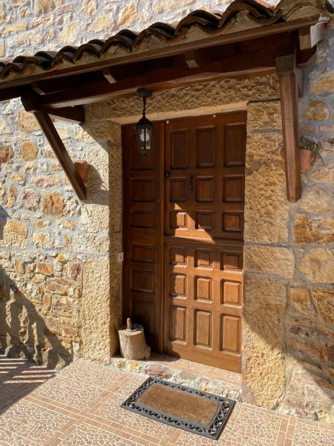 Apartamentos Rurales La Caviana Onís Dış mekan fotoğraf