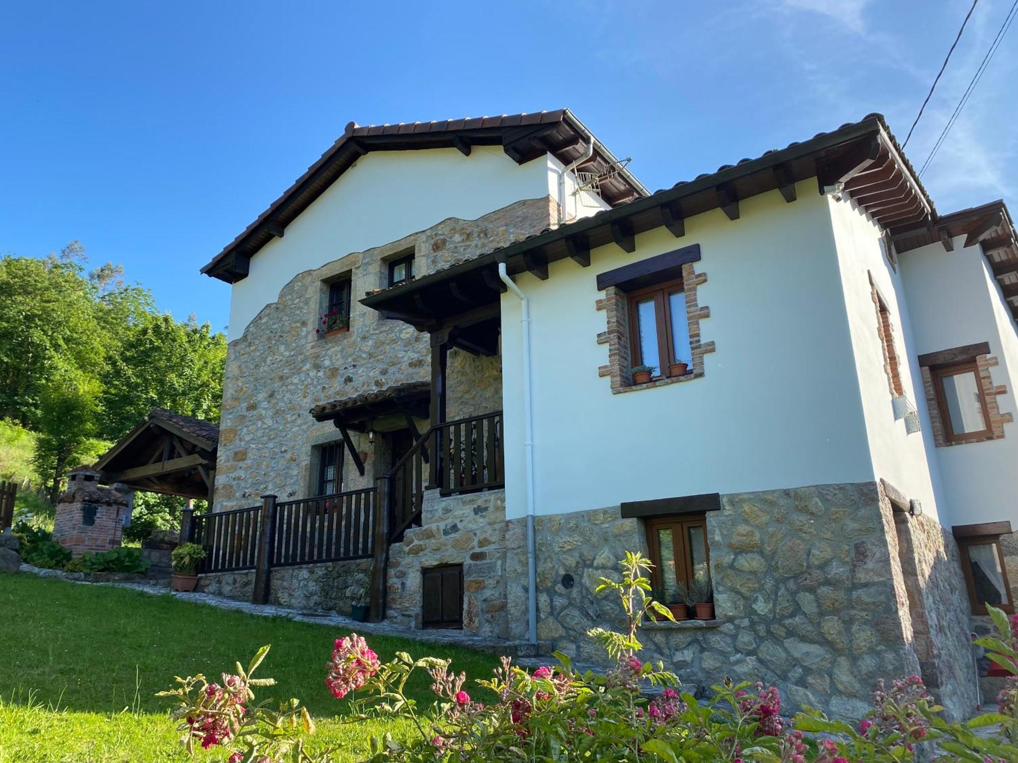 Apartamentos Rurales La Caviana Onís Dış mekan fotoğraf