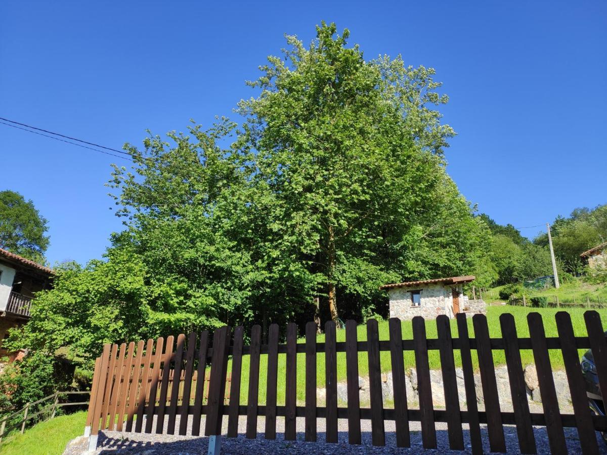 Apartamentos Rurales La Caviana Onís Dış mekan fotoğraf